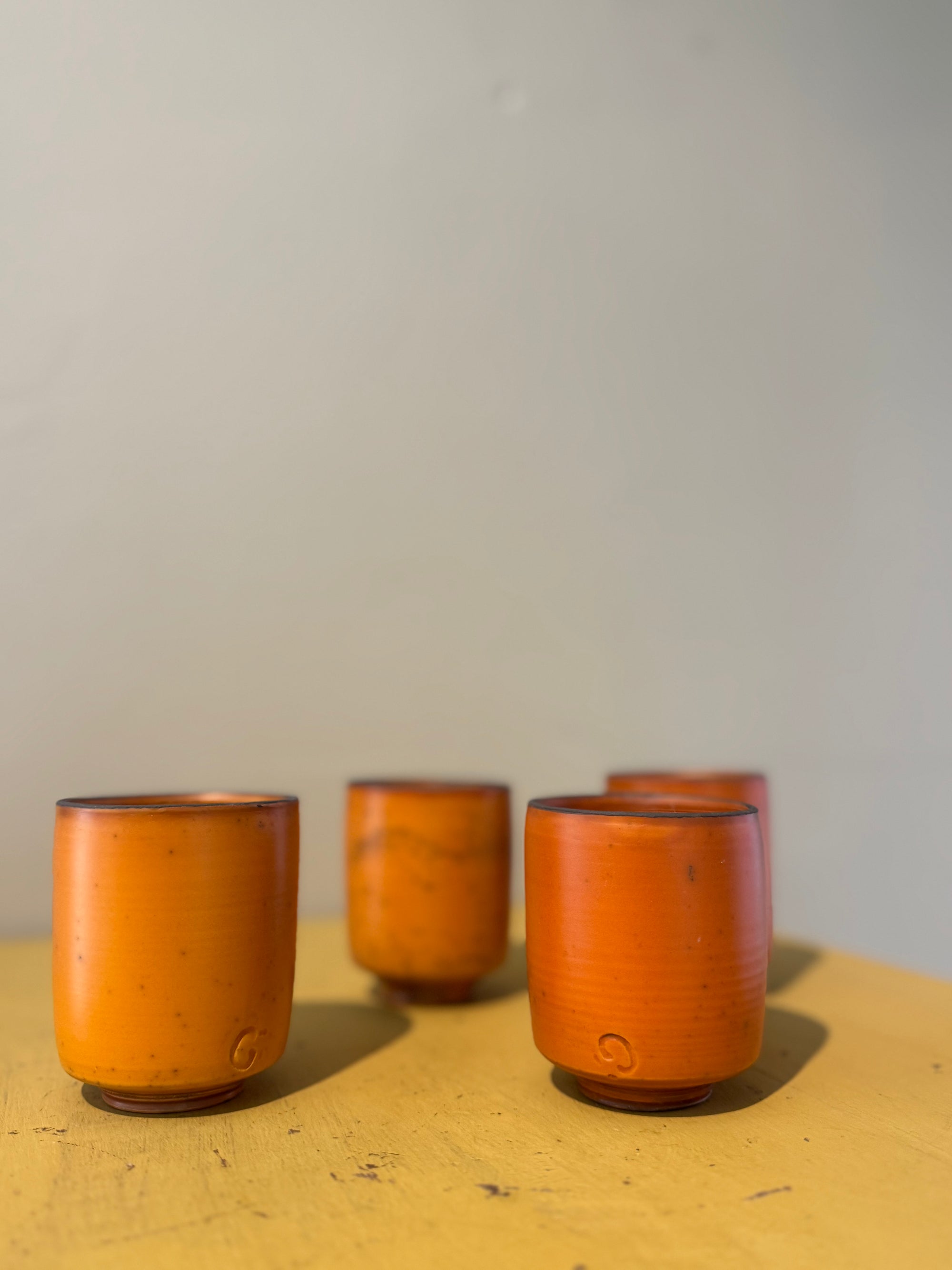 lot de quatre gobelet ceramique par Geraldine Perich