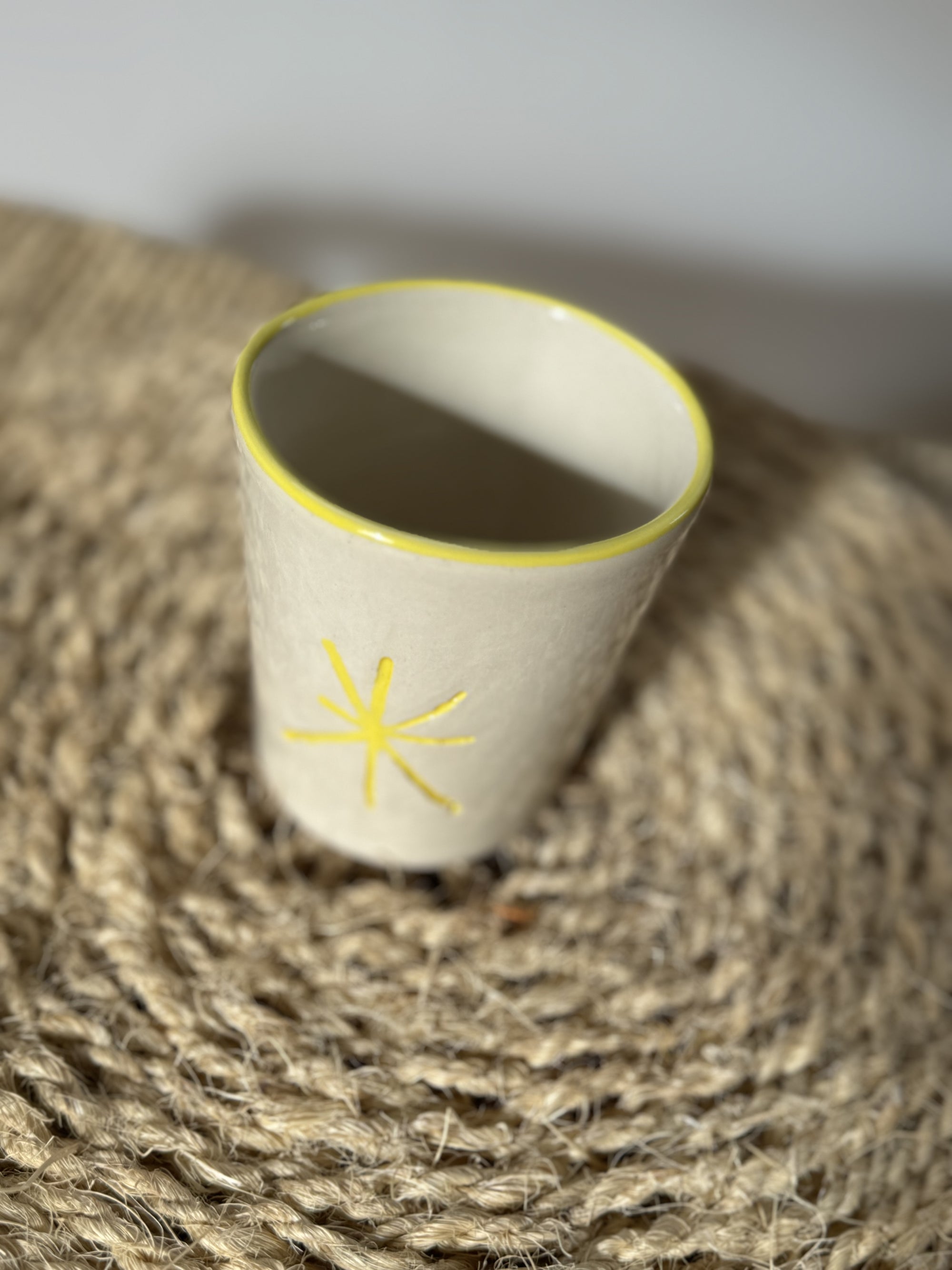 "The sun is on the plate" mug