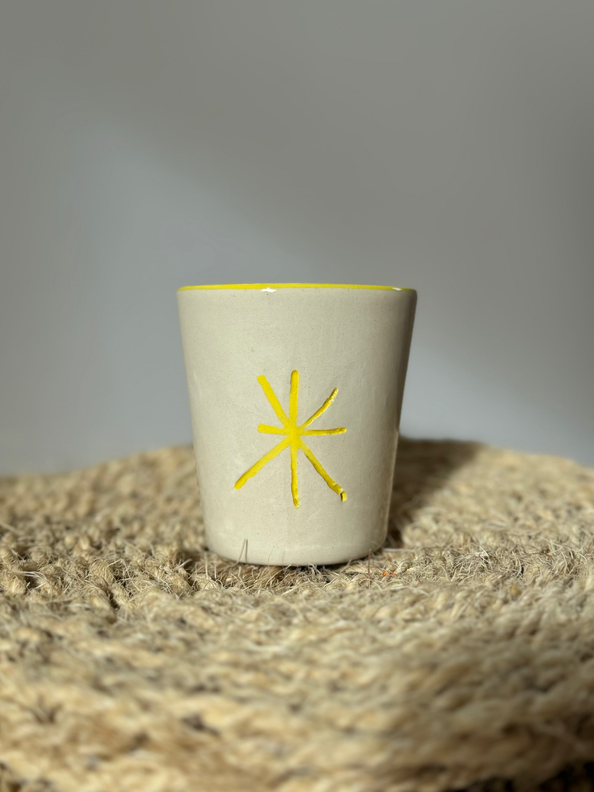 "The sun is on the plate" mug