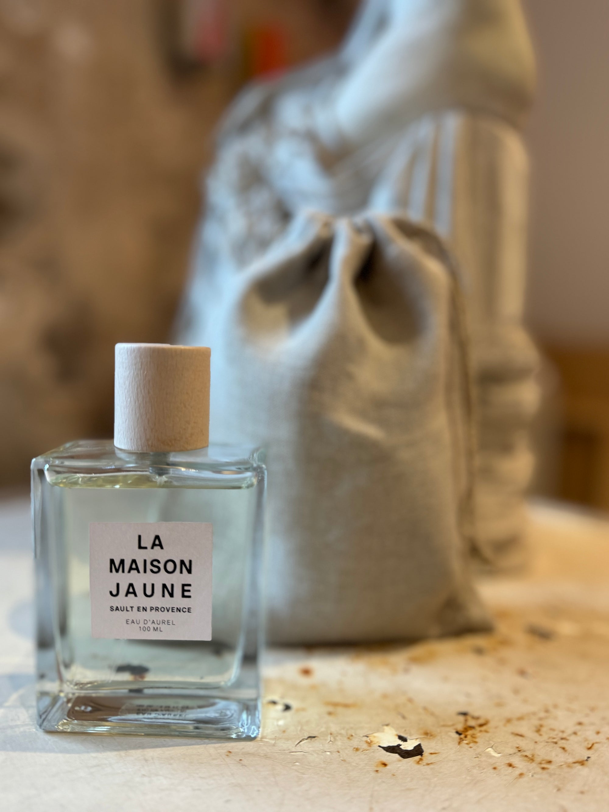 Eau de parfum la maison jaune