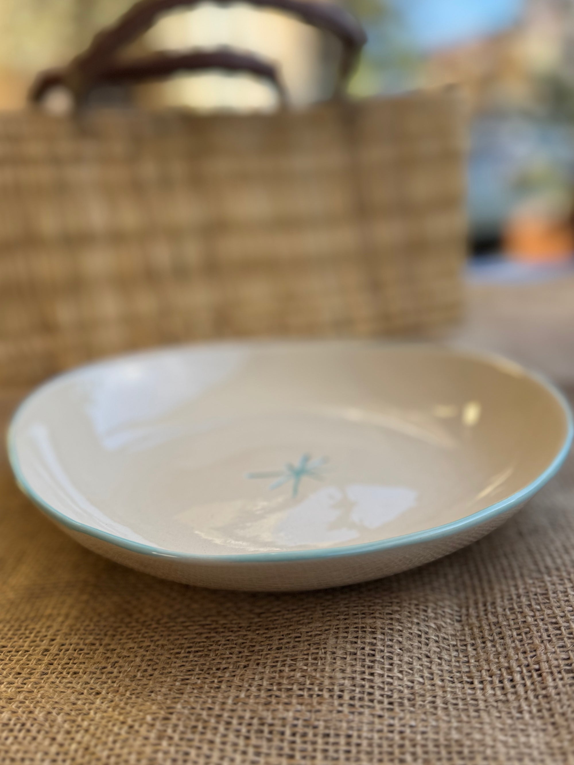 Petite assiette avec liseré bleu &quot;l&#39;étoile est dans l&#39;assiette&quot;